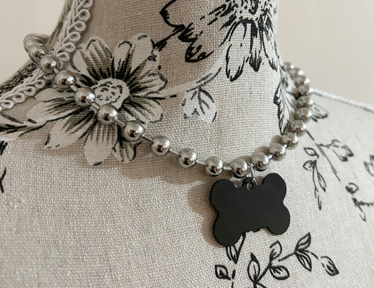Bone Dog necklace: Black