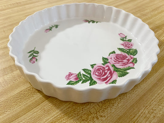 Rose pie plate by Christineholm