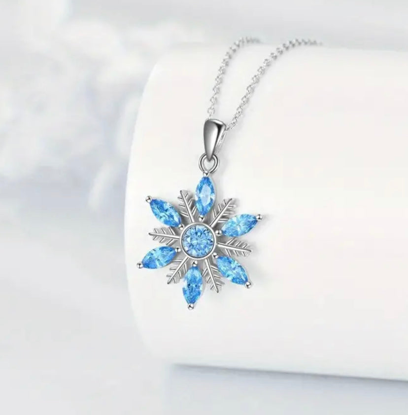 Snowflake necklace