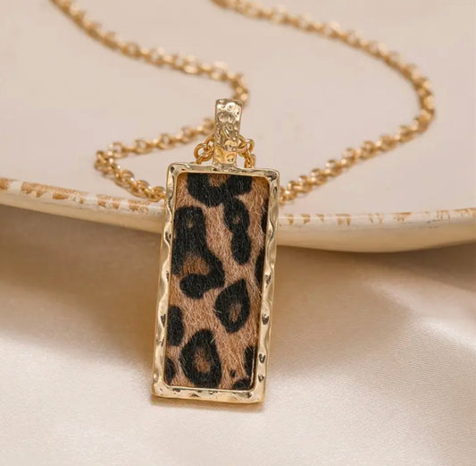 Leopard Classy Square Necklace