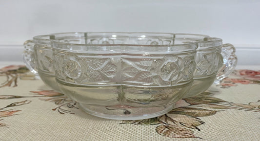 Scalloped glass bowl