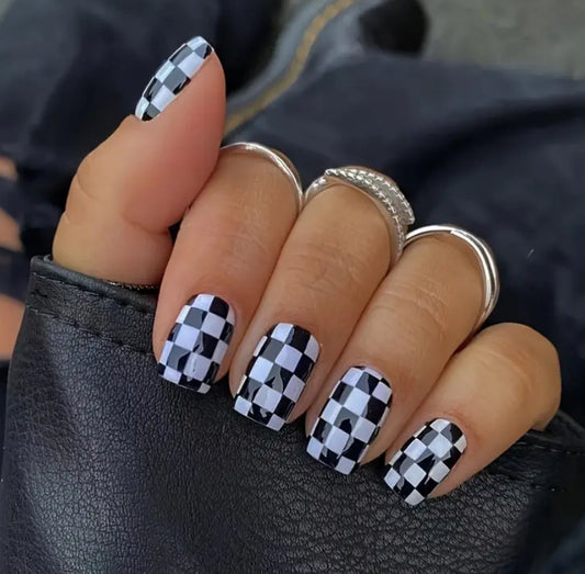 Checkered Skater style Nails