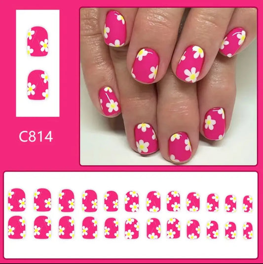 Pink Daisy Nails