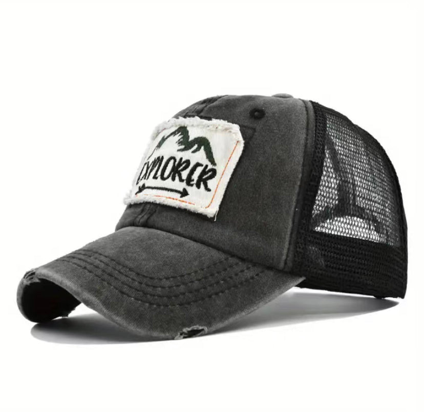 Explorer Hat Black