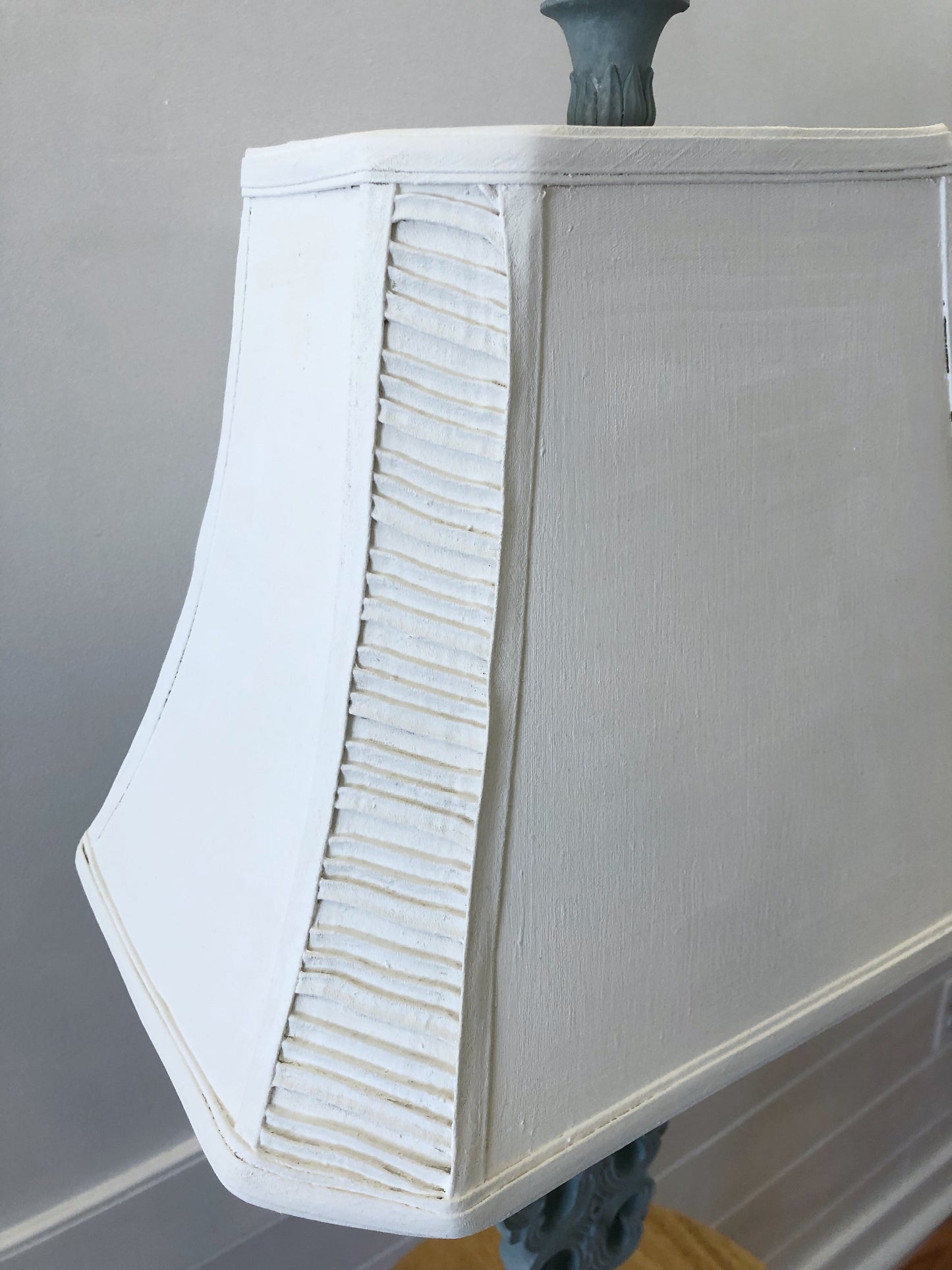 Painted lamp with shade w/ free shipping