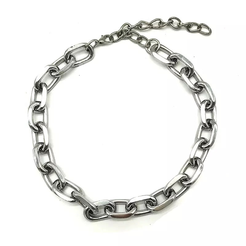 Thick chain necklace