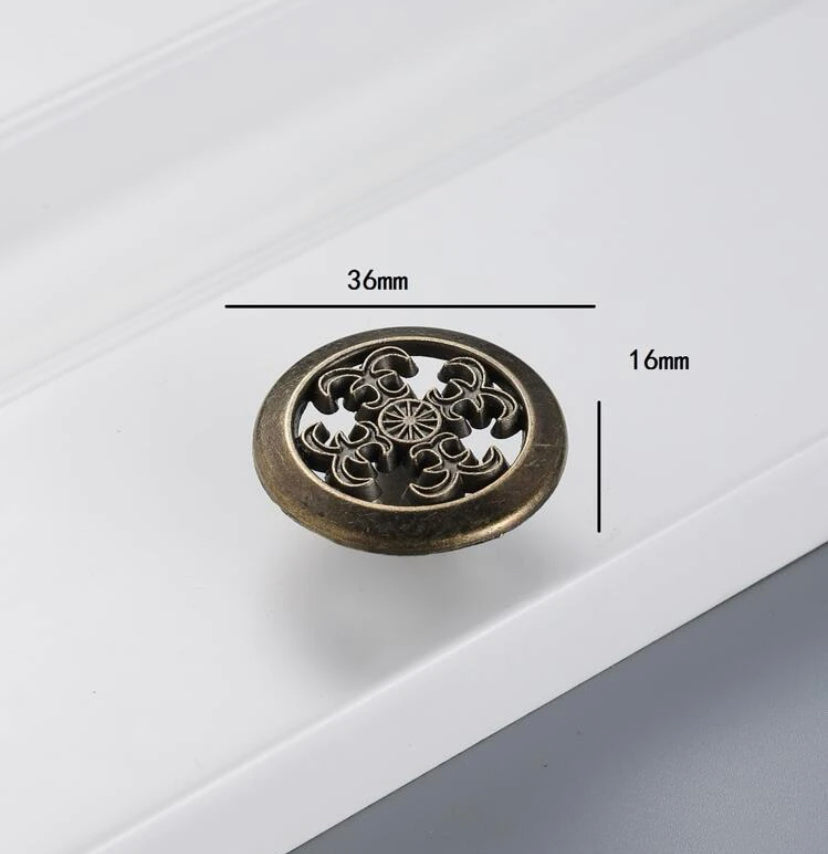 Drawer Knobs set of 6