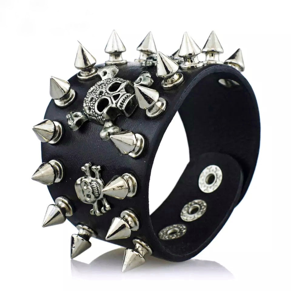 Spike bracelet