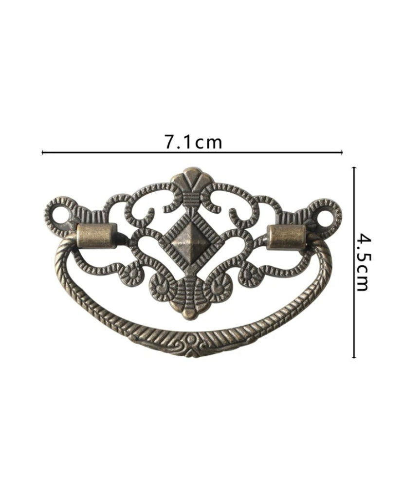 Vintage style drawer pulls Set of 4