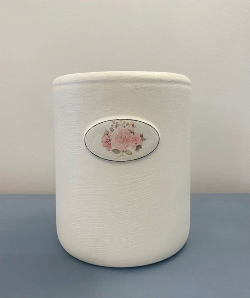 Rose vase/ crock