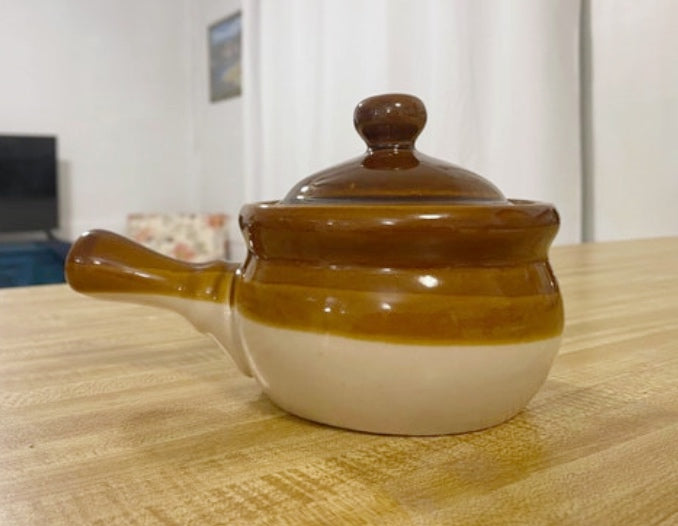 Crock with lid and handle