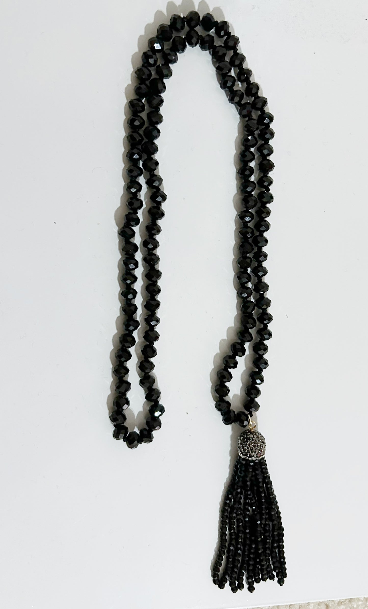 Classy Boho Tassel Necklace: Black