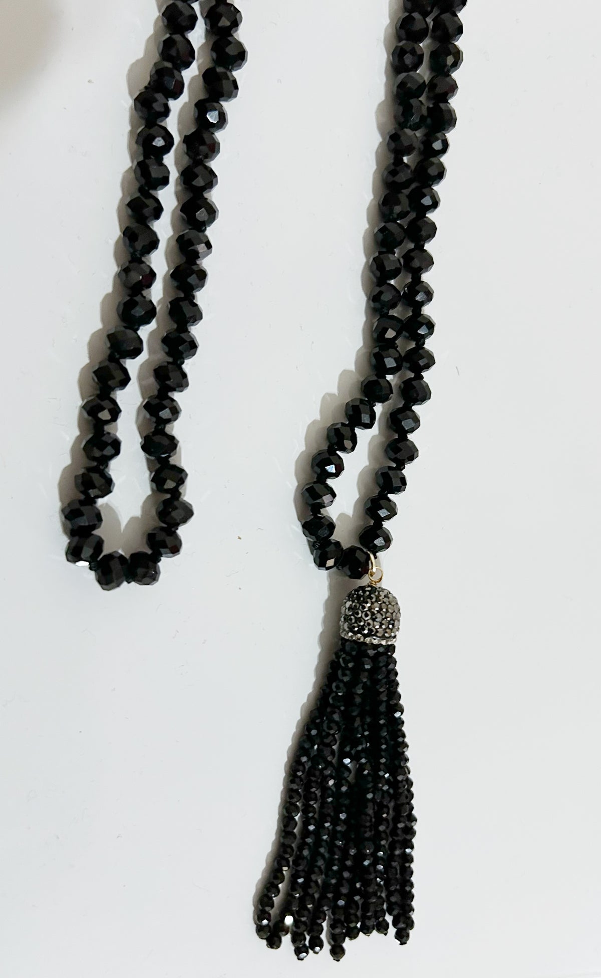 Classy Boho Tassel Necklace: Black