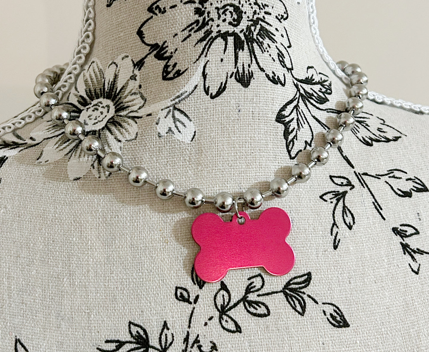 Bone Dog necklace: Hot Pink
