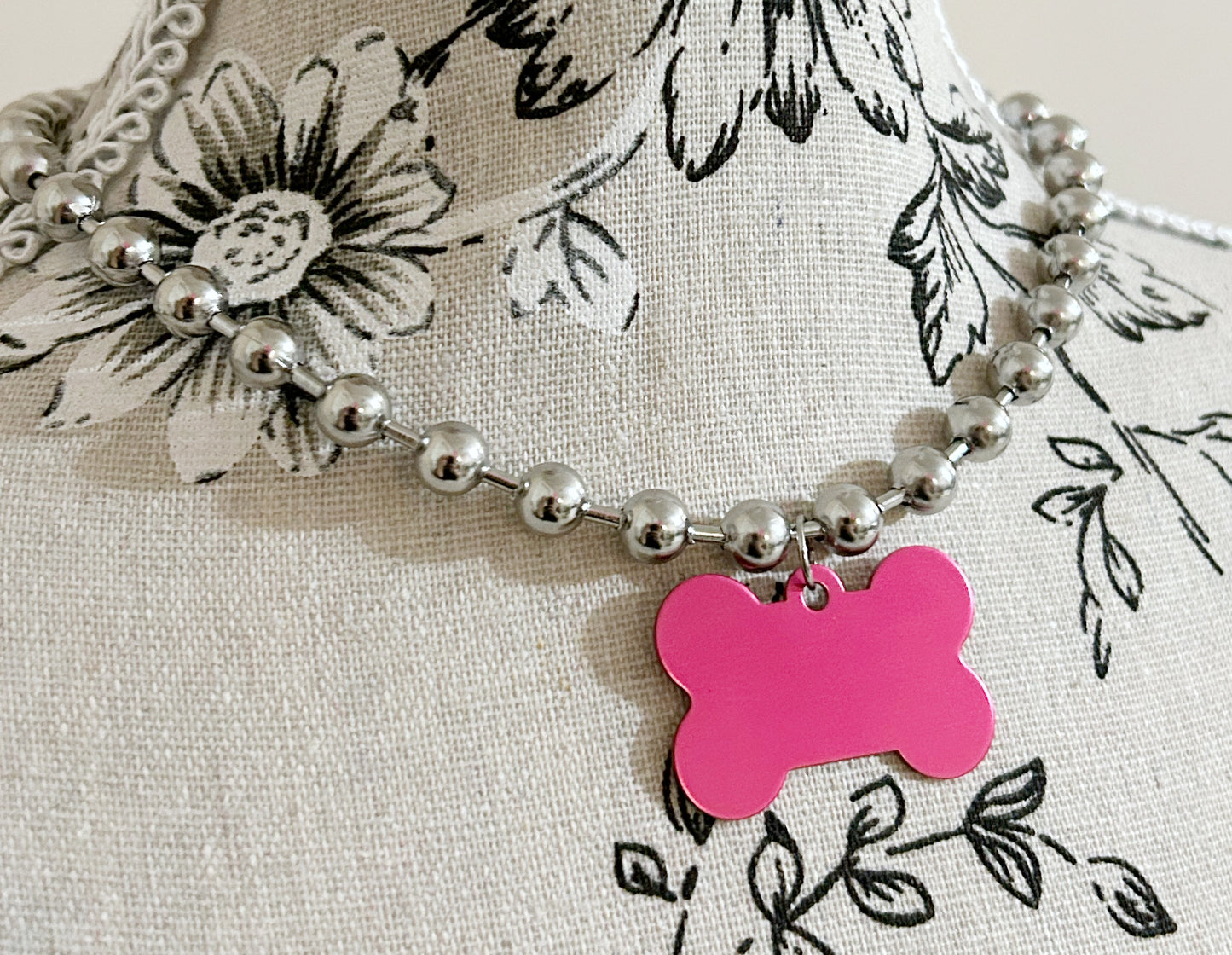 Bone Dog necklace: Hot Pink
