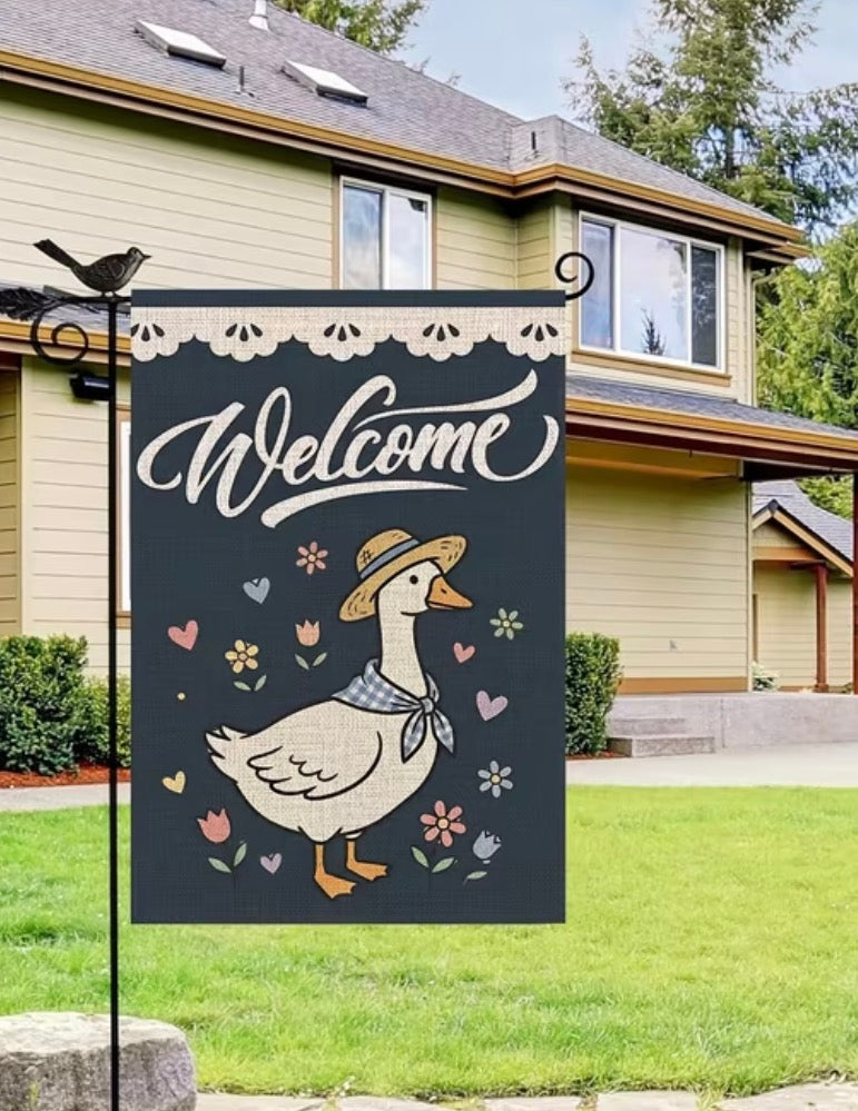 Goose Welcome Garden Flag