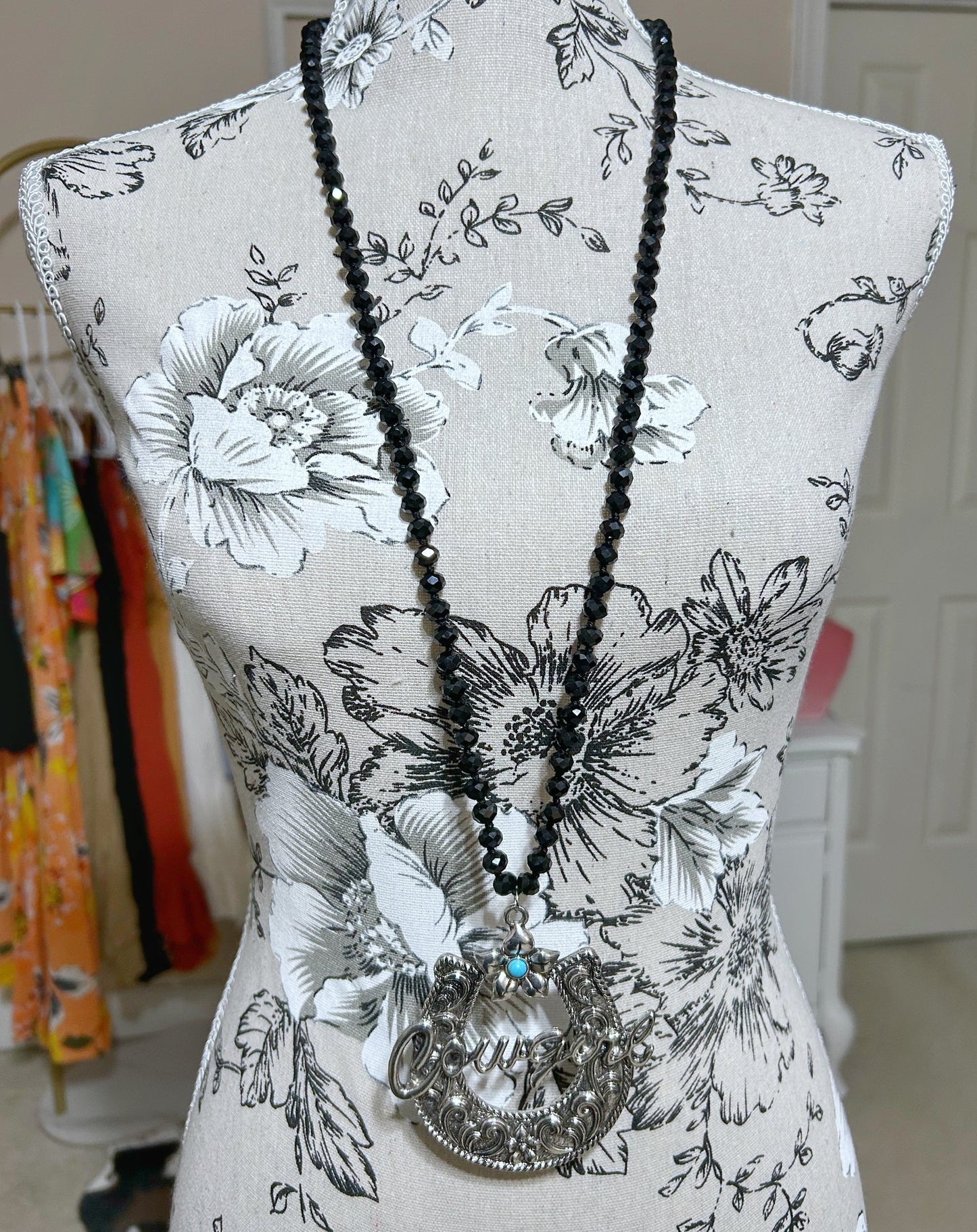 Cowgirl Necklace Long Chain: Black