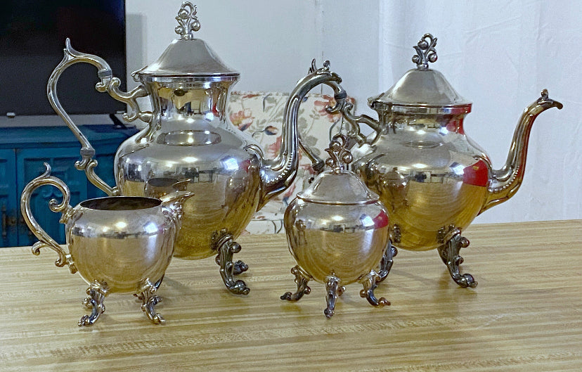 Vintage Teapot Set