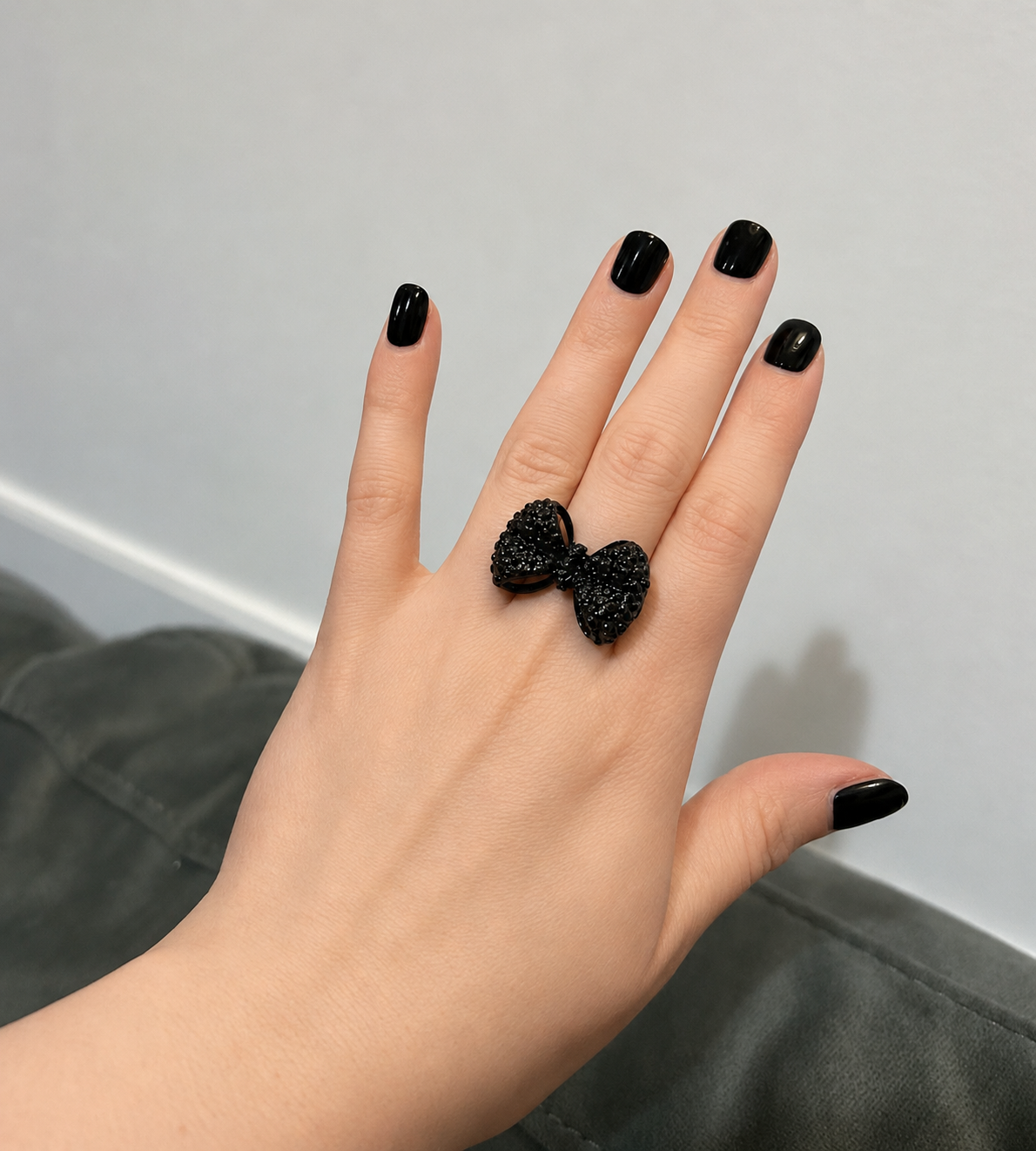 Bow Rhinestone Ring