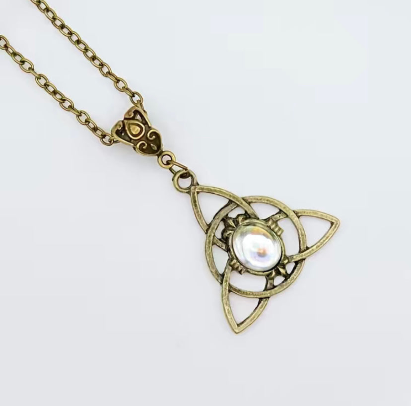 Triquetra necklace
