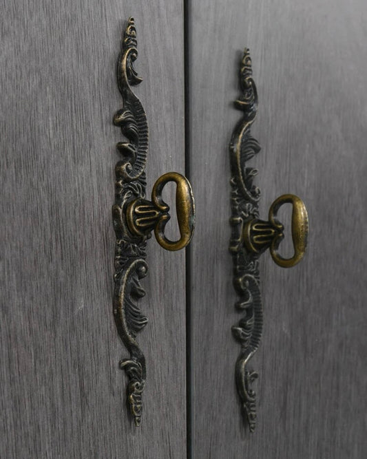 Scroll Door knobs set of 2