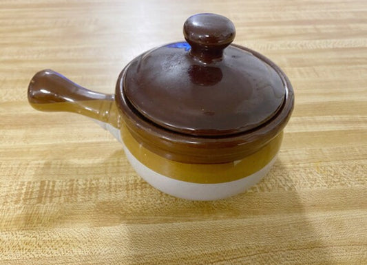 Crock with lid and handle