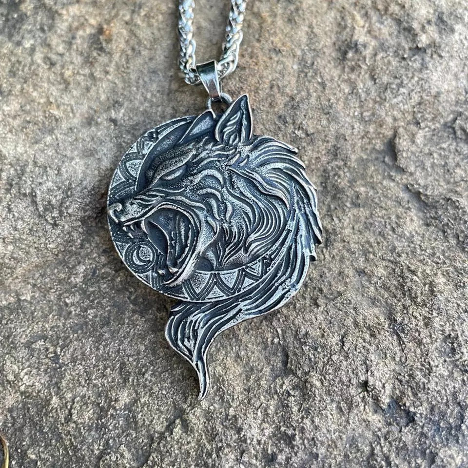 Wolf Viking necklace